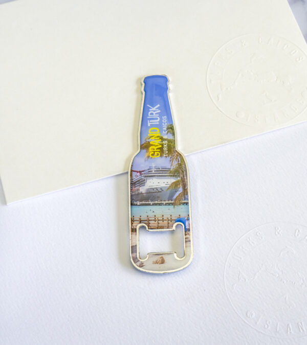 Cruise ships bottle-shape magnetic bottle opener